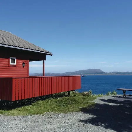Three-bedroom Holiday In